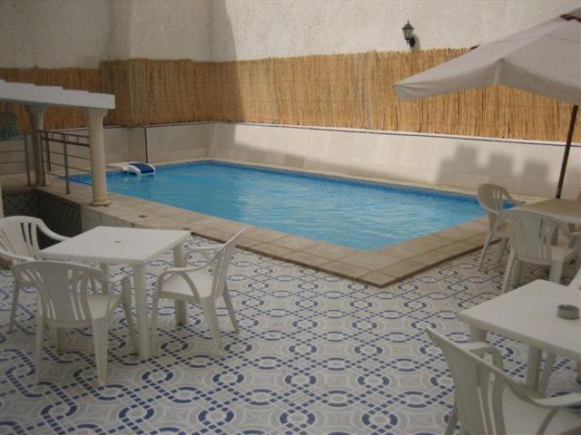 Hotel Mezri Monasztir Kültér fotó