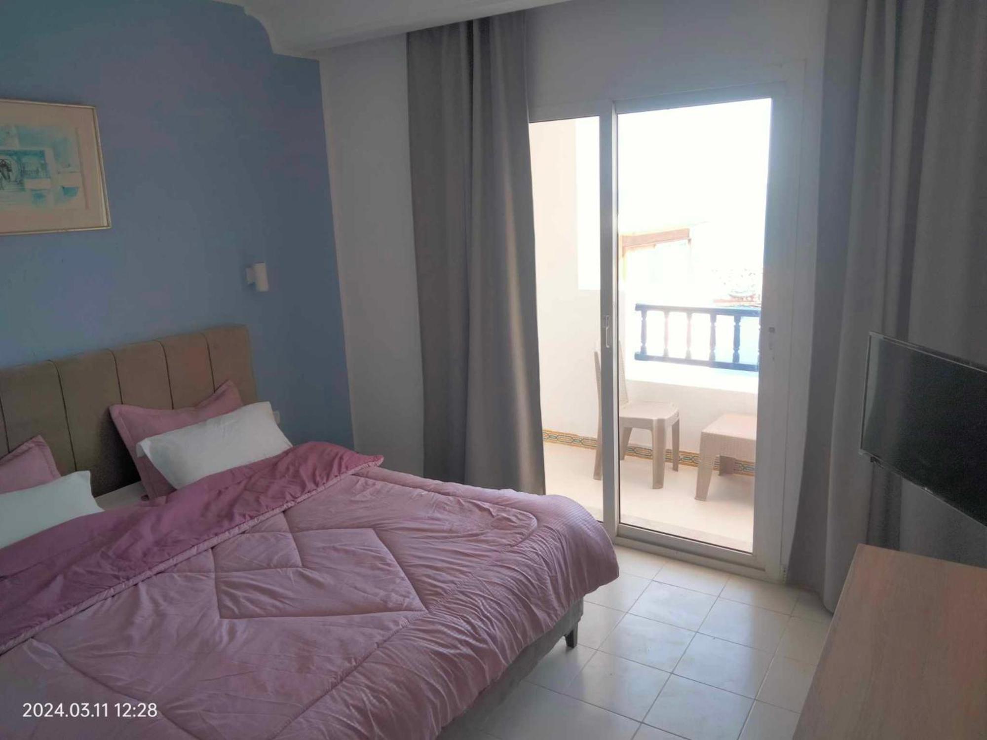 Hotel Mezri Monasztir Kültér fotó