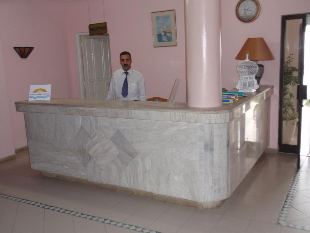 Hotel Mezri Monasztir Kültér fotó